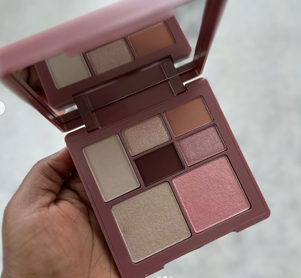 No7 Dusty Face & Eye Palette